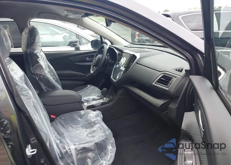 2025 Subaru Ascent Premium 7-Passenger z USA, uszkodzony, nr VIN 4S4WMADD4S3438860